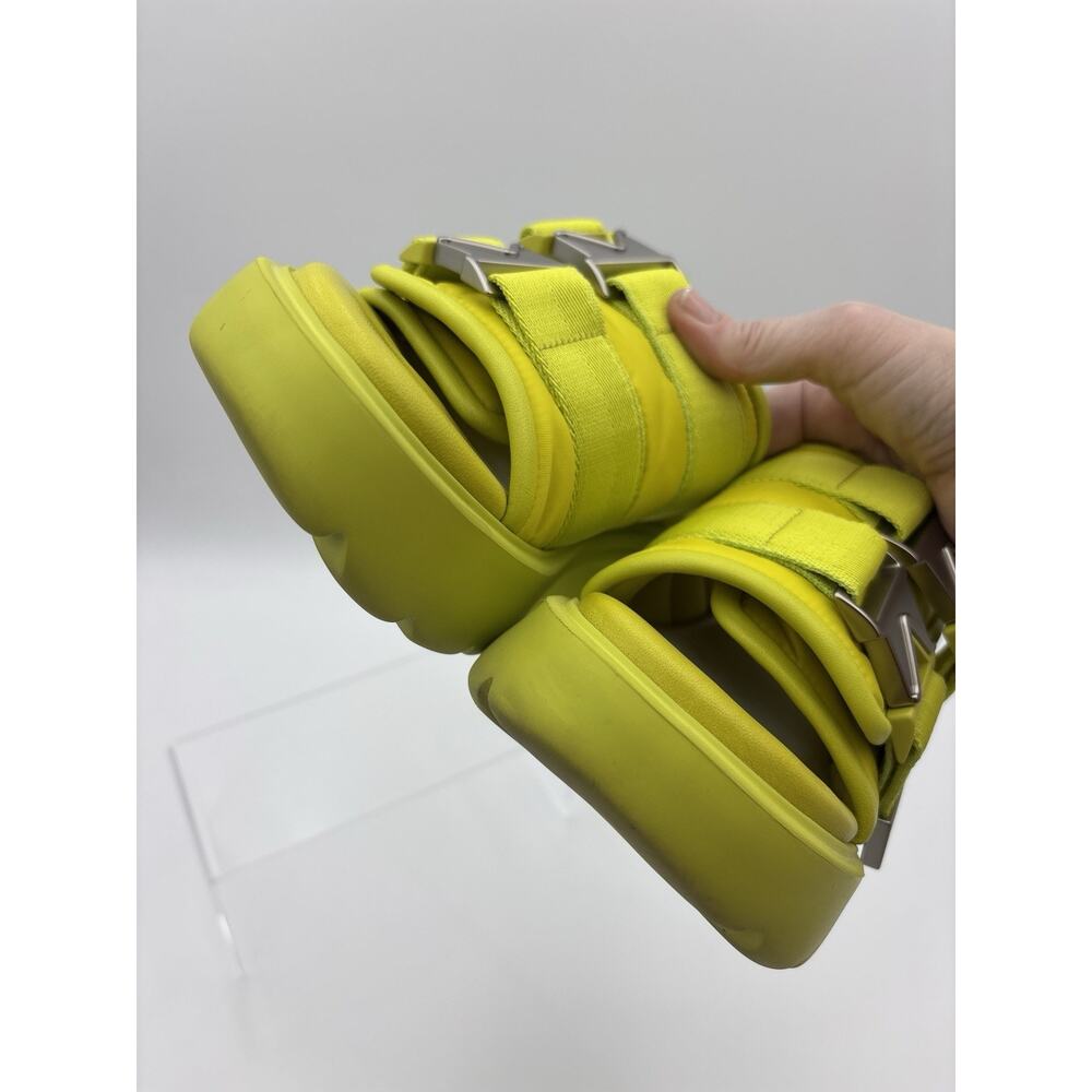 Bottega Veneta Flash Buckle Mule Sandal Neon Yellow Chartreuse Size 39 / 9 - Picture 15 of 16